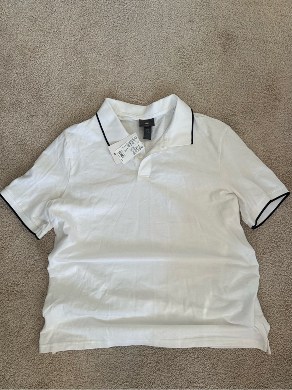 H&M Classic White Polo Shirt with Contrast Trim
